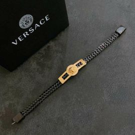 Picture of Versace Bracelet _SKUVersacebracelet12cly4216753